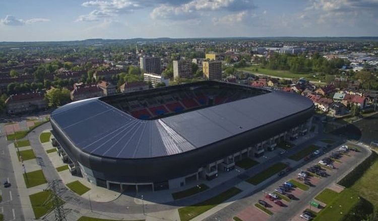Polski Winter Classic na stadionie piłkarskim w Tychach?