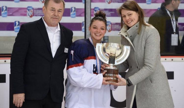 Marta Zawadzka: Hokej kobiecy na świecie wciąż się rozwija